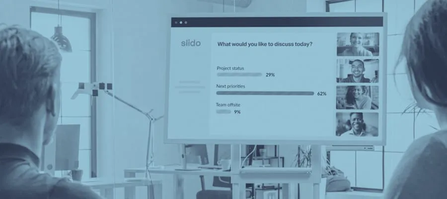 Virtual event platform screen showing a live poll